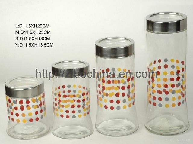 Clear square glass canister set with transparent lids 4