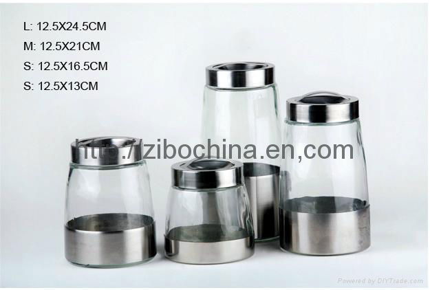 Clear square glass canister set with transparent lids 5