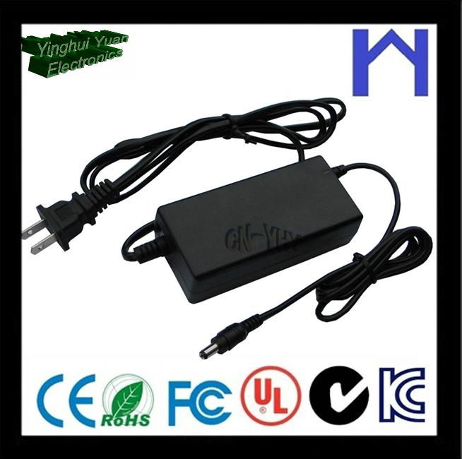 single output AC100-240V power supply 12Volt 3.5Amps 42watt DC connector 5.5* 4