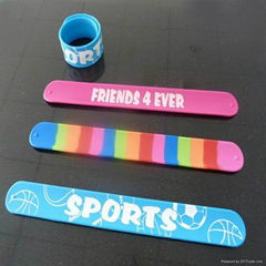 2013 Christmas gifts silicone snap wristbands