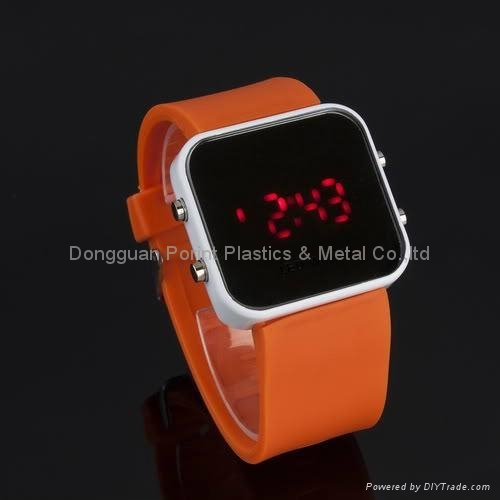 2013 fashion 12 colors silicone square round led touch screen watches for holid 3