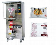 Automatic mineral water milk pouch filling and packaging machine