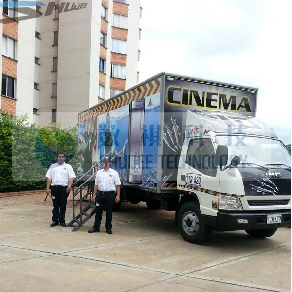 Moving truck 7D theater and 7D flexible cinema  4