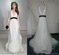 Deep V belt black gauze flower small tail wedding dress 1