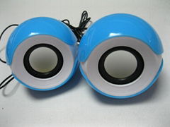 mini speaker with plastic housing