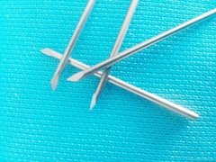 Blood lancet needle