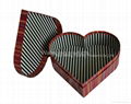 Heart shaped paper gift box 1