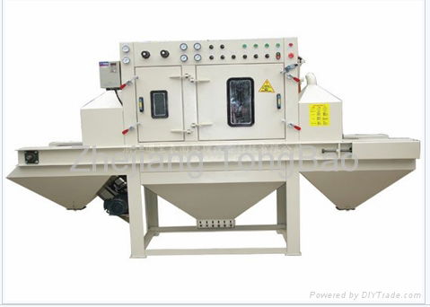 Transmission type sandblasting machine