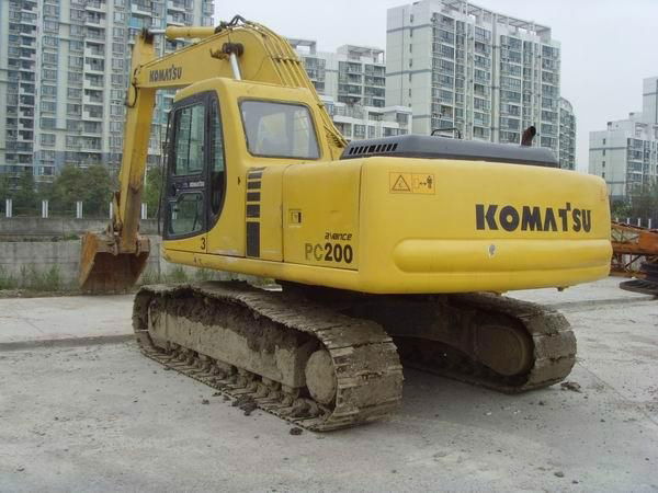 used original komatsu pc200-6 crawler excavator 4