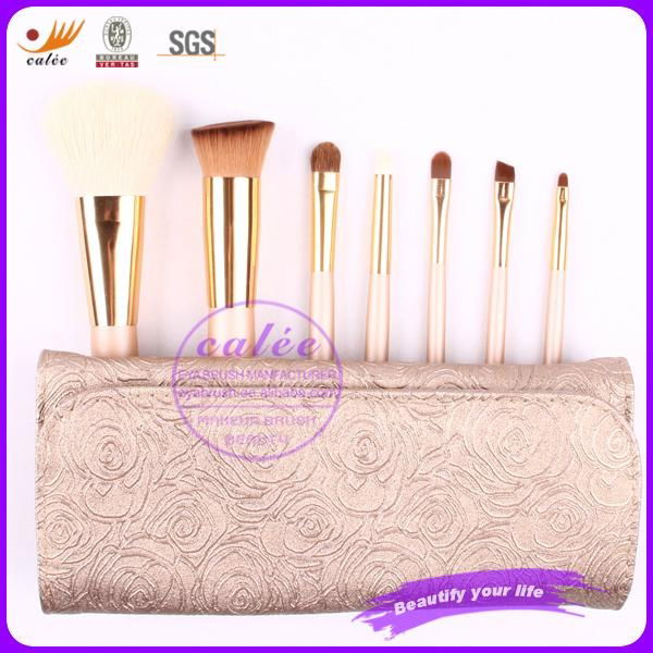 7pcs Popular Makeup Brush Set with Hand bag  3