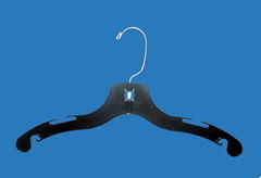 No.5075 non-slip plastic top hanger