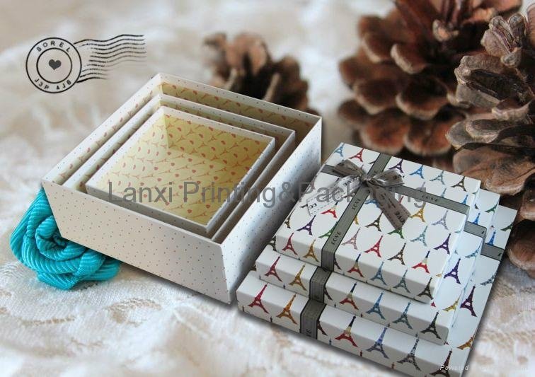 Eiffel Tower white printed paper gift boxes for candy cosmetic and wedding 4
