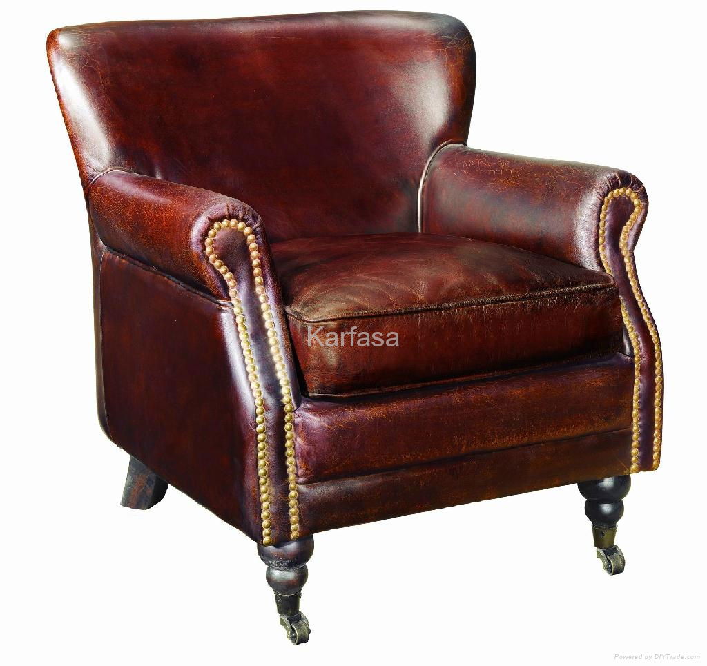 armchair in vintage leather and Fur 2