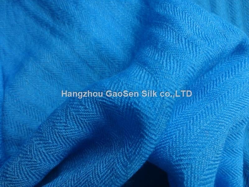 95S*60S herringbone worsted woven silk wool fabric for scarf