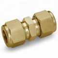 brass compression fitting for pe pipe