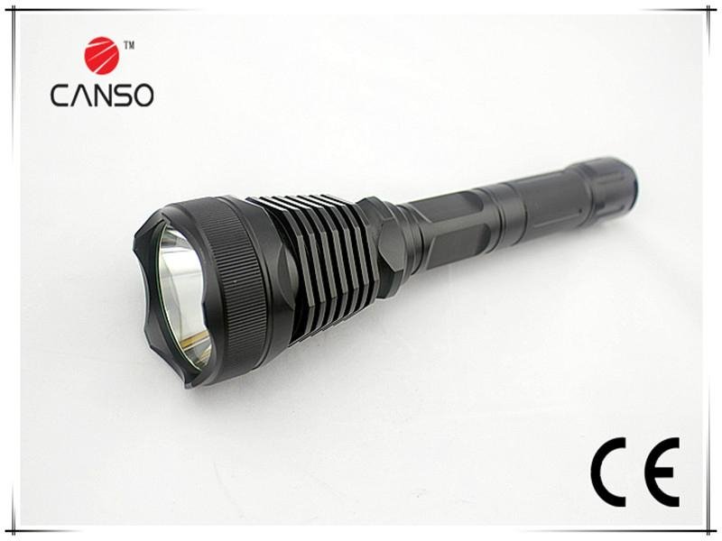New cree xml t6  1300 lumen tactical flashlight