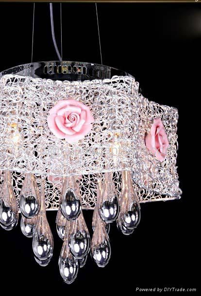 pink color Aluminum Mostones Lamp wire mesh shape Chandelier with Rose