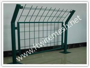 Framework Wire Fencing 3