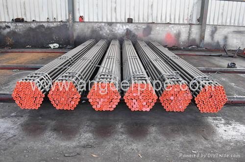 Hot Dipped Galvanized Seamless Carbon Steel Pipes 2
