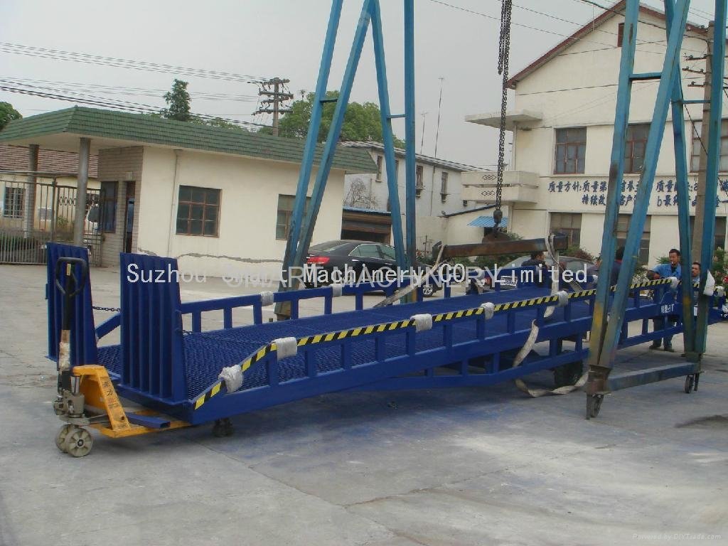12T hydraulic mobile ramp loading and unloading ramp container ramp