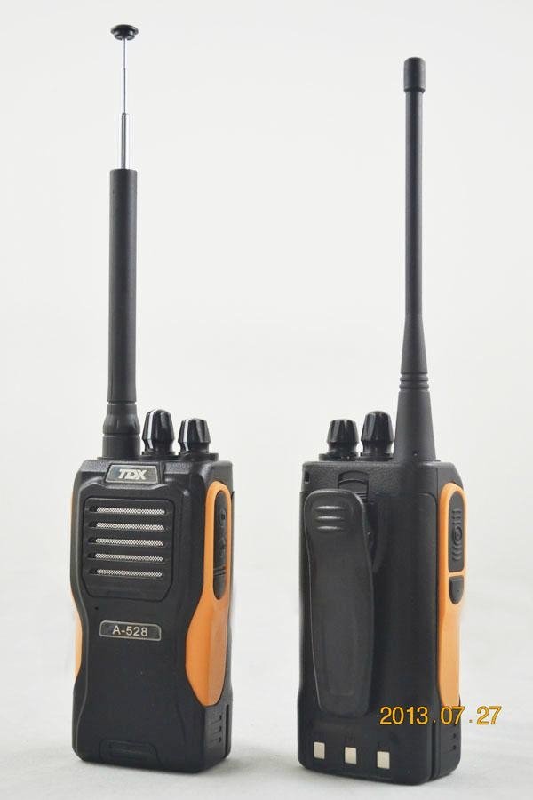 2013 New Promotion Cheapest Handheld UHF Radio Transceiver TDX-A528 3
