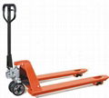 HAND PALLET TRUCK 1