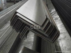 Z shaped steel of cold formed steel sections