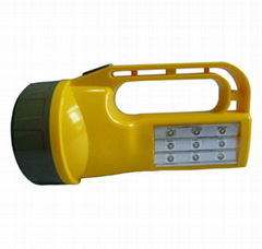 PLASTIC BATTERY SEARCHLIGHT