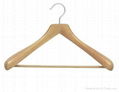 high quality wooden hanger 1