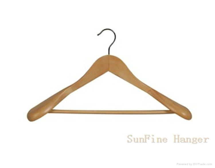 luxury wooden hanger made in china  2