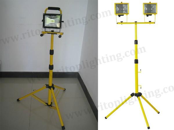 10W Rechargeable Portable LED Flood Light 4