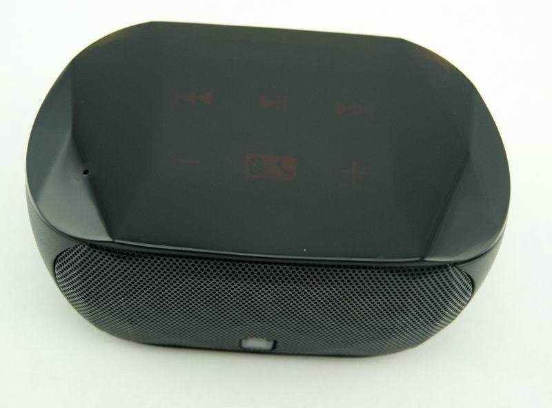 Portable mini bluetooth speaker with hands-free touch-panel control function 2