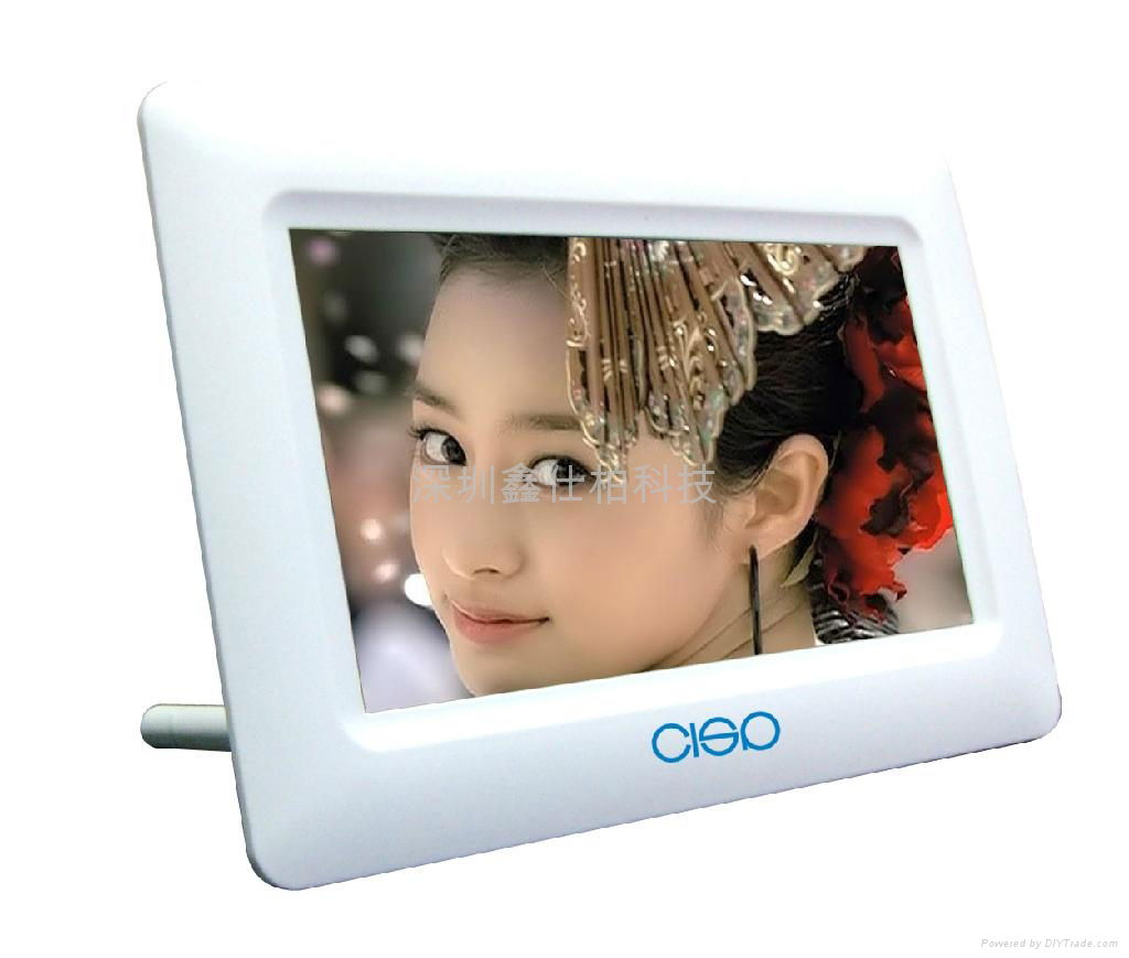 7 inch Digital Photo Frame. 2