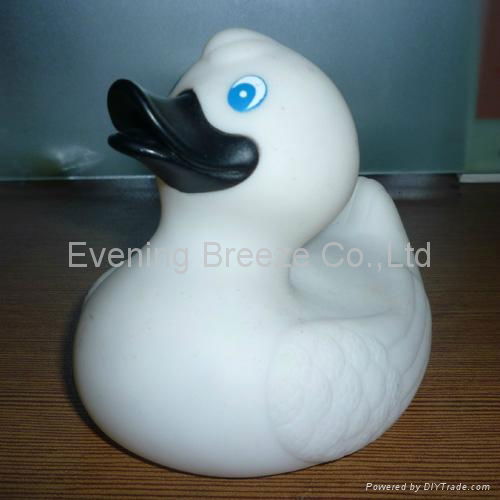 kids promotional baby bath floating rubber duck  5