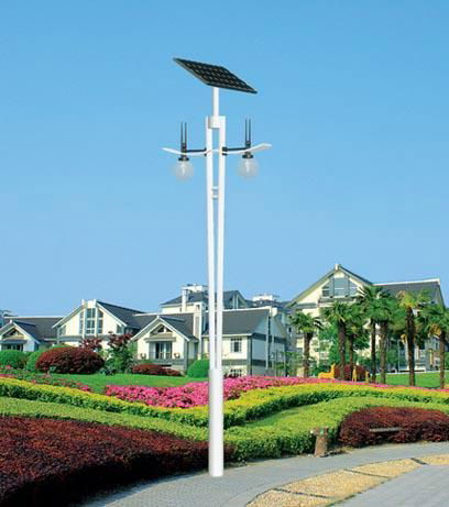 Roadway lighting pole 2