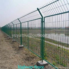 50*100 highway mesh fence(manufacturer)