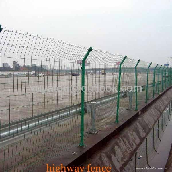 50*100 highway mesh fence(manufacturer) 2