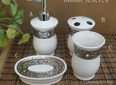 Ceramic bathroom set