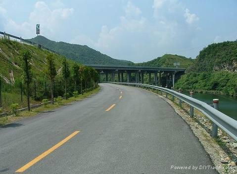 crash barrier, highway guardrail 4