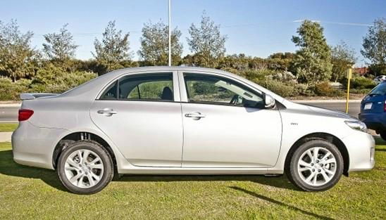 used car 2012 TOYOTA COROLLA RHD