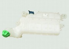 sinotruk parts T5G Water Expansion Tank factory direct sales OEM/ODM provid