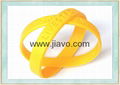 Personalized cheap custom silicone bracelets 3