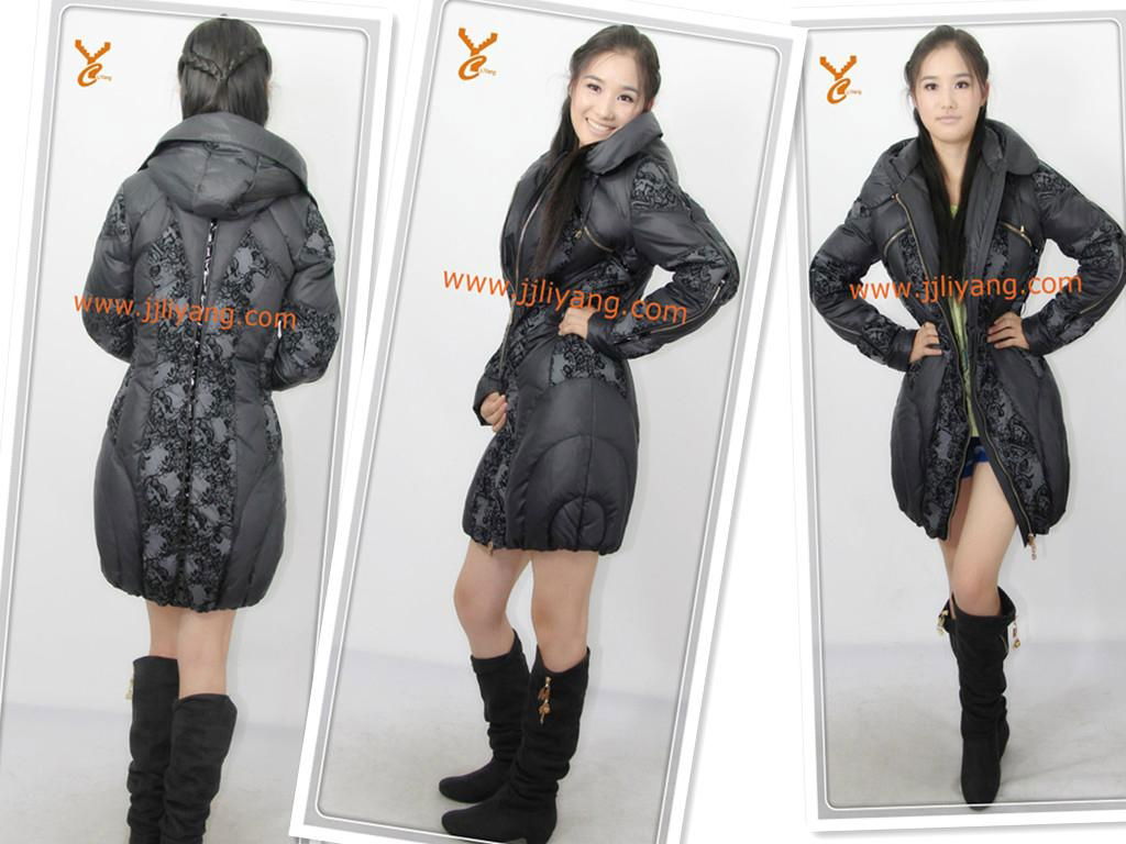 2013 New Style Women Black Outdoor Down Jacket 4