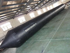 marine airbag with flat surface