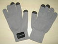 Hot selling bluetooth talking glove for winter  2