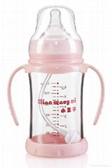 Glass feeding bottle