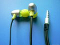 2013 hot selling promotion earphones 4