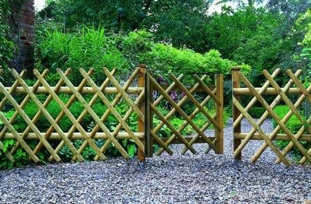 decorative garden fence 2