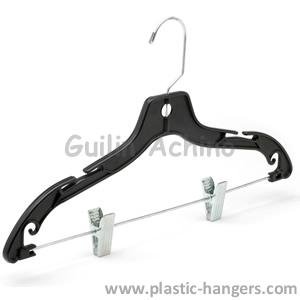 Plastic Hanger From China 2