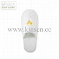white hotel slipper with embroided logo 4